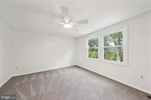 1305 Cavendish Dr, Silver Spring, MD 20905 photo 30