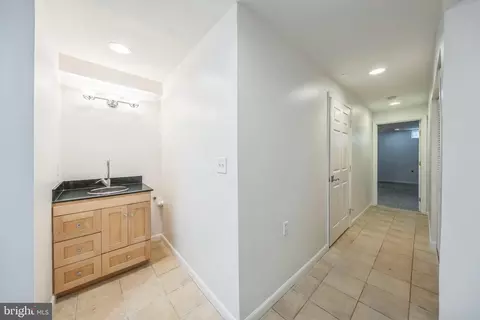 1305 Cavendish Dr, Silver Spring, MD 20905 photo 35