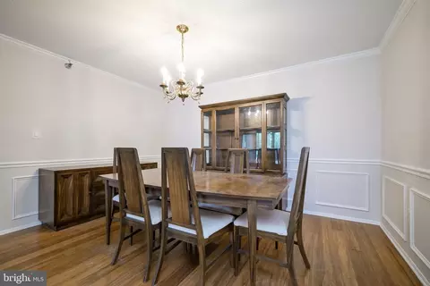 Dining - 15100 Interlachen Dr #4-207, Silver Spring, MD 20906 photo 2 of 5