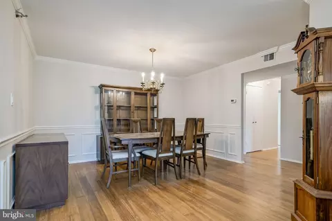 Dining - 15100 Interlachen Dr #4-207, Silver Spring, MD 20906 photo 1 of 5