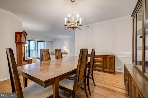 Dining - 15100 Interlachen Dr #4-207, Silver Spring, MD 20906 photo 3 of 5