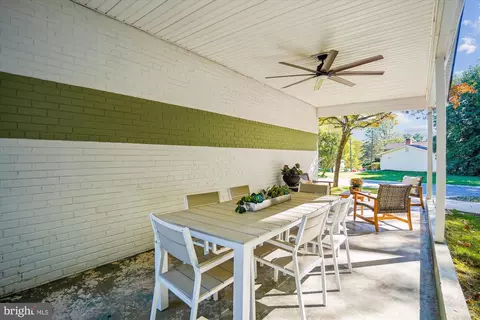 Exterior - 210 Burnt Mills Ave, Silver Spring, MD 20901 photo 2 of 21