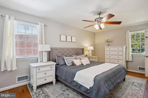 Bedroom - 210 Burnt Mills Ave, Silver Spring, MD 20901 photo 2 of 6