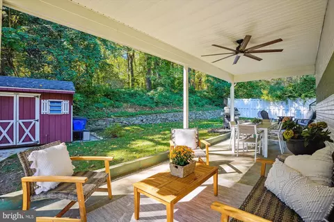 Exterior - 210 Burnt Mills Ave, Silver Spring, MD 20901 photo 3 of 21