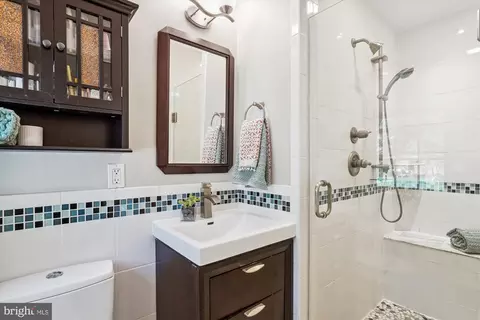 Bath - 210 Burnt Mills Ave, Silver Spring, MD 20901 photo 1 of 4