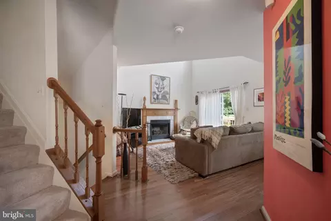 1501 Wheaton Ln, Silver Spring, MD 20902 photo 10