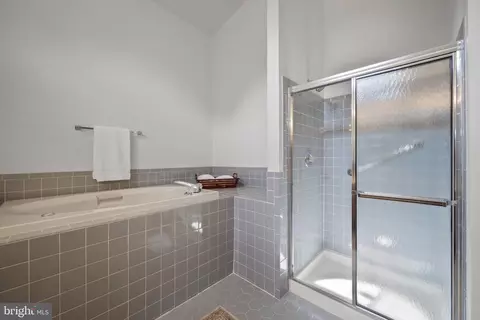 1501 Wheaton Ln, Silver Spring, MD 20902 photo 23