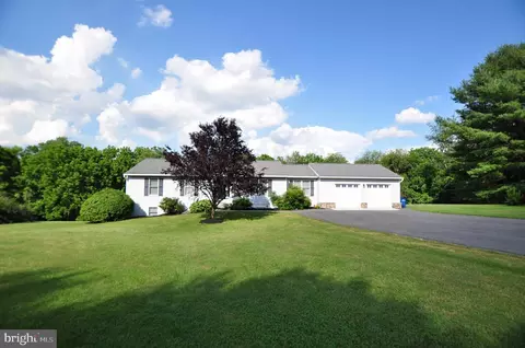 23309 Woodfield Rd, Gaithersburg, MD 20882