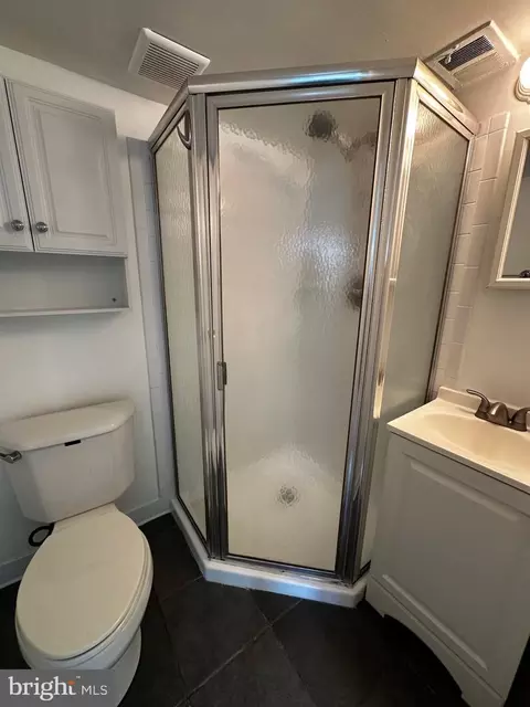 Bath - 3854 Bel Pre Rd #10, Silver Spring, MD 20906 photo 3 of 3
