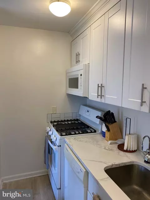 Kitchen - 3854 Bel Pre Rd #10, Silver Spring, MD 20906 photo 5 of 5
