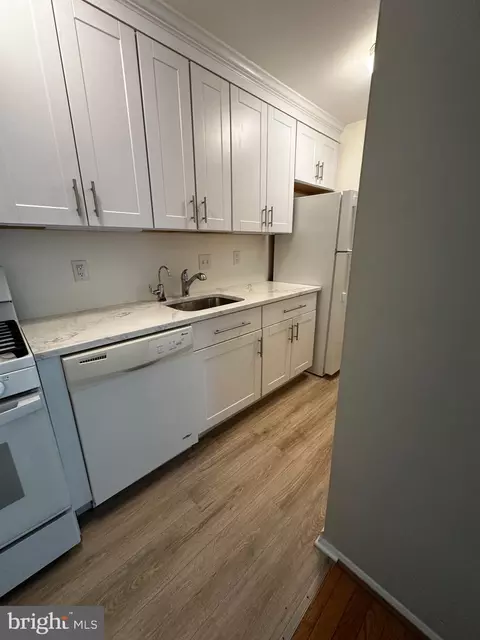 Kitchen - 3854 Bel Pre Rd #10, Silver Spring, MD 20906 photo 2 of 5
