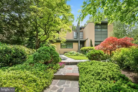 4604 Dorset Ave, Chevy Chase, MD 20815