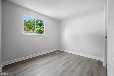 20 Farmcrest Ct, Silver Spring, MD 20905 photo 14