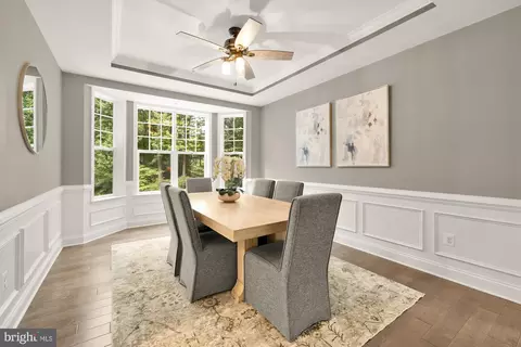 Dining - 15931 Woods Center Rd, Silver Spring, MD 20906 photo 1 of 4