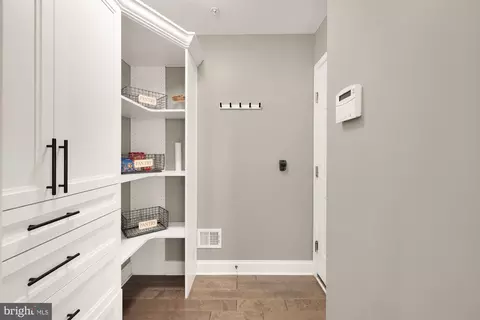 Entry Way - 15931 Woods Center Rd, Silver Spring, MD 20906 photo 7 of 13