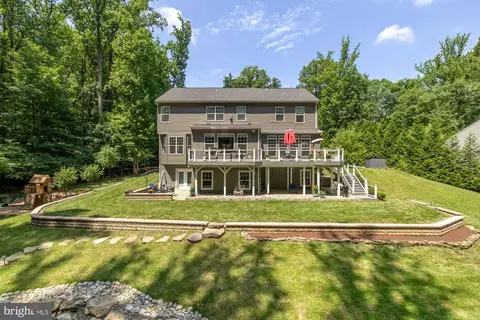Exterior - 15931 Woods Center Rd, Silver Spring, MD 20906 photo 11 of 25