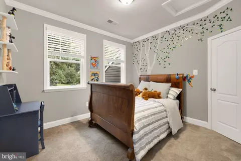 Bedroom - 15931 Woods Center Rd, Silver Spring, MD 20906 photo 6 of 12