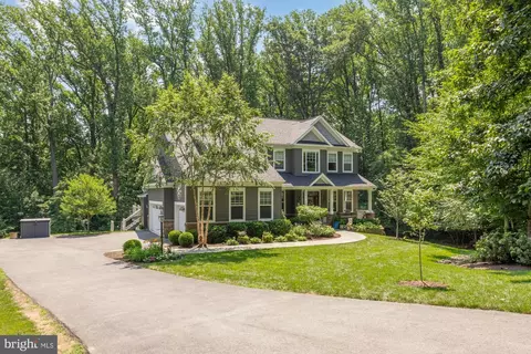 15931 Woods Center Rd, Silver Spring, MD 20906
