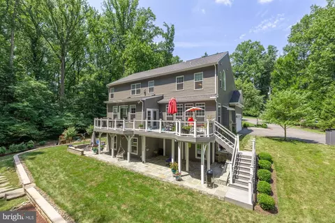 Exterior - 15931 Woods Center Rd, Silver Spring, MD 20906 photo 10 of 25