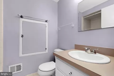 2229 Nees Ln, Silver Spring, MD 20905 photo 23