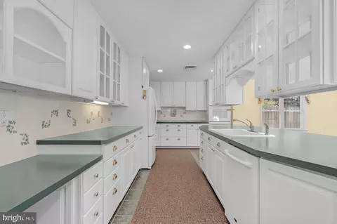 2229 Nees Ln, Silver Spring, MD 20905 photo 6