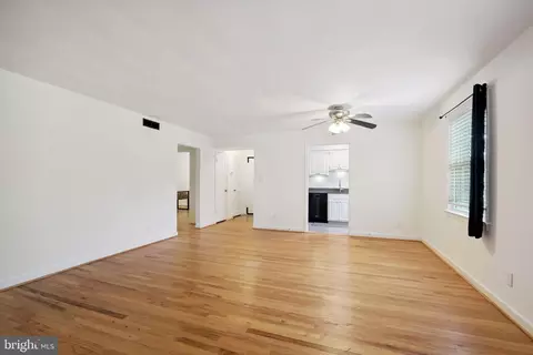 8203 Grubb Rd #201, Silver Spring, MD 20910 photo 5