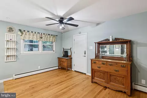 15142 Fairlawn Ave, Silver Spring, MD 20905 photo 24