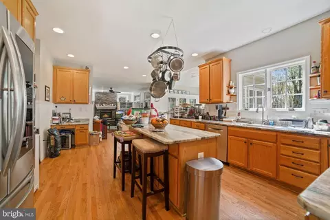 4512 Random Ridge Cir, Olney, MD 20832 photo 6