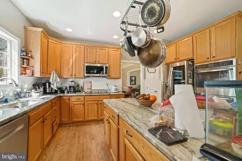 4512 Random Ridge Cir, Olney, MD 20832 photo 7