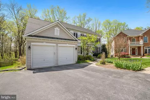 4512 Random Ridge Cir, Olney, MD 20832 photo 3