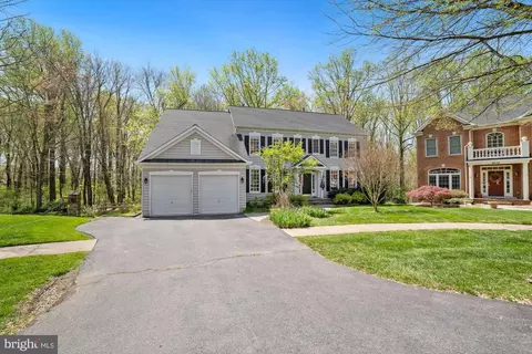 4512 Random Ridge Cir, Olney, MD 20832 photo 2