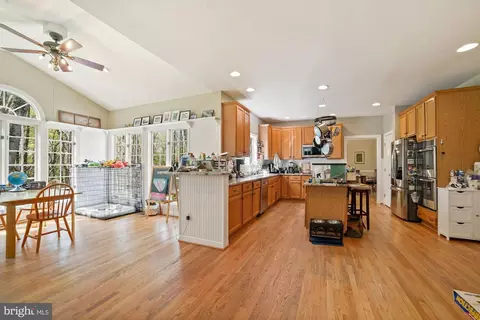 4512 Random Ridge Cir, Olney, MD 20832 photo 8