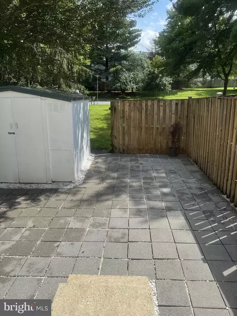 Exterior - 4 Habersham Ct, Silver Spring, MD 20906 photo 4 of 4