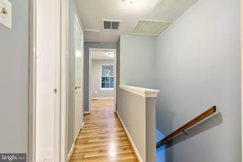 Entry Way - 4 Habersham Ct, Silver Spring, MD 20906 photo 1 of 2