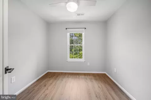 10373 Green Holly Ter, Silver Spring, MD 20902 photo 20
