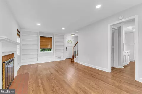 Living - 305 Hamilton Ave, Silver Spring, MD 20901 photo 4 of 6