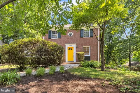 305 Hamilton Ave, Silver Spring, MD 20901