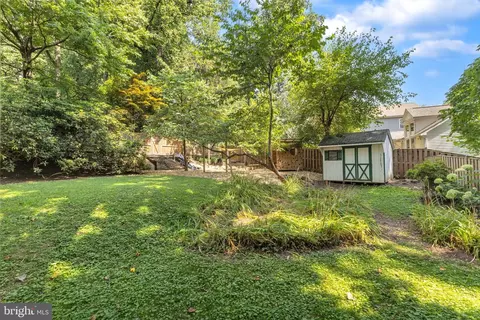 Exterior - 305 Hamilton Ave, Silver Spring, MD 20901 photo 7 of 7