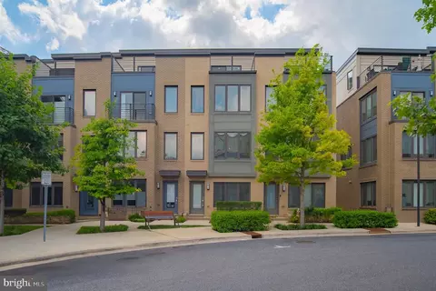6722 Eames Way, Bethesda, MD 20817 photo 2