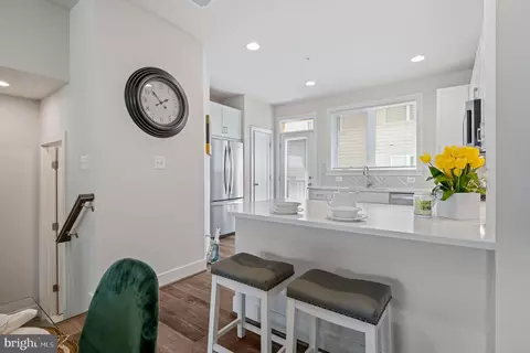 6722 Eames Way, Bethesda, MD 20817 photo 9