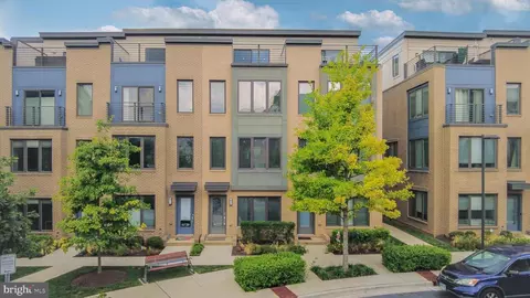 6722 Eames Way, Bethesda, MD 20817