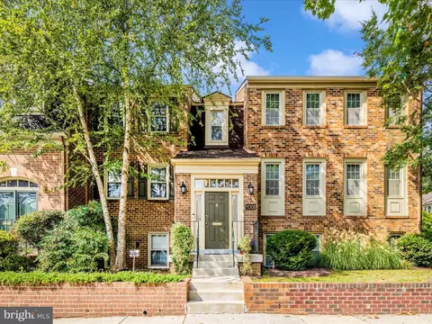 11308 Empire Ln, Rockville, MD 20852