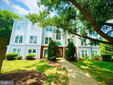 18310 Feathertree Way #287, Montgomery Village, MD 20886