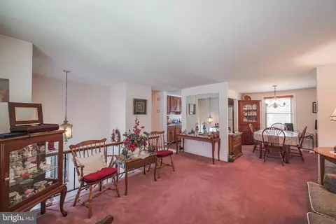 Entry Way - 15408 Valencia St, Silver Spring, MD 20905 photo 1 of 7