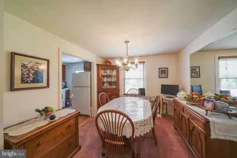 Dining - 15408 Valencia St, Silver Spring, MD 20905 photo 1 of 1