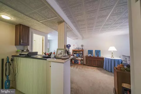 Entry Way - 15408 Valencia St, Silver Spring, MD 20905 photo 6 of 7