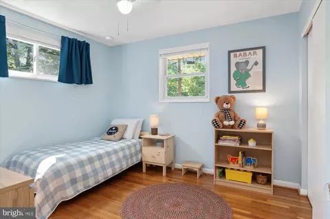 Bedroom - 11201 Lombardy Rd, Silver Spring, MD 20901 photo 4 of 4