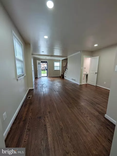11926 Bluhill Rd, Silver Spring, MD 20902 photo 6