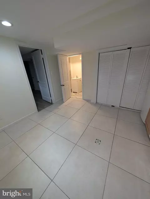 11926 Bluhill Rd, Silver Spring, MD 20902 photo 17