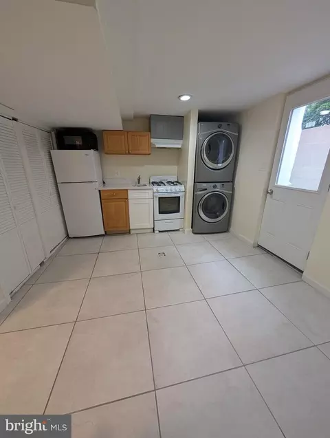 11926 Bluhill Rd, Silver Spring, MD 20902 photo 13